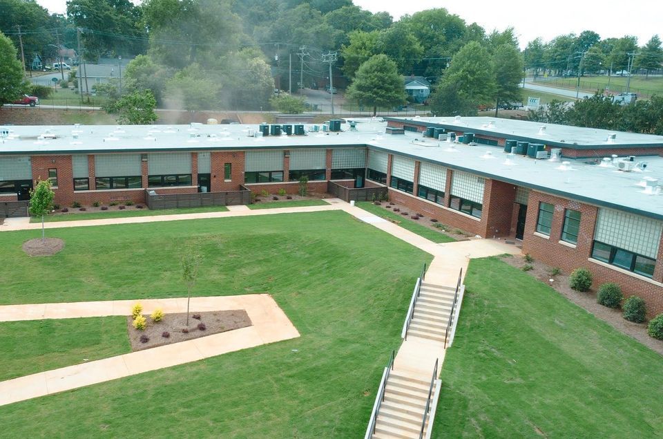schoolhouse5.jpg